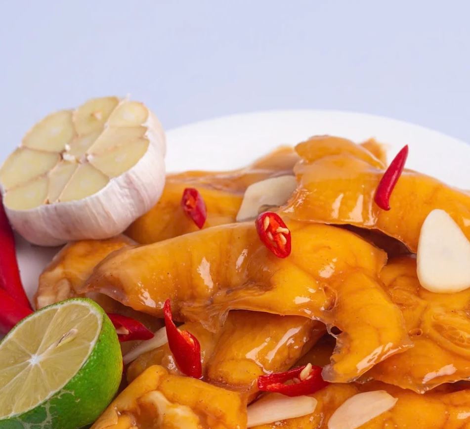 Chân Gà Rút Xương Topone Ăn Liền: Tê Cay Đỉnh Cao, Khơi Dậy Vị Giác