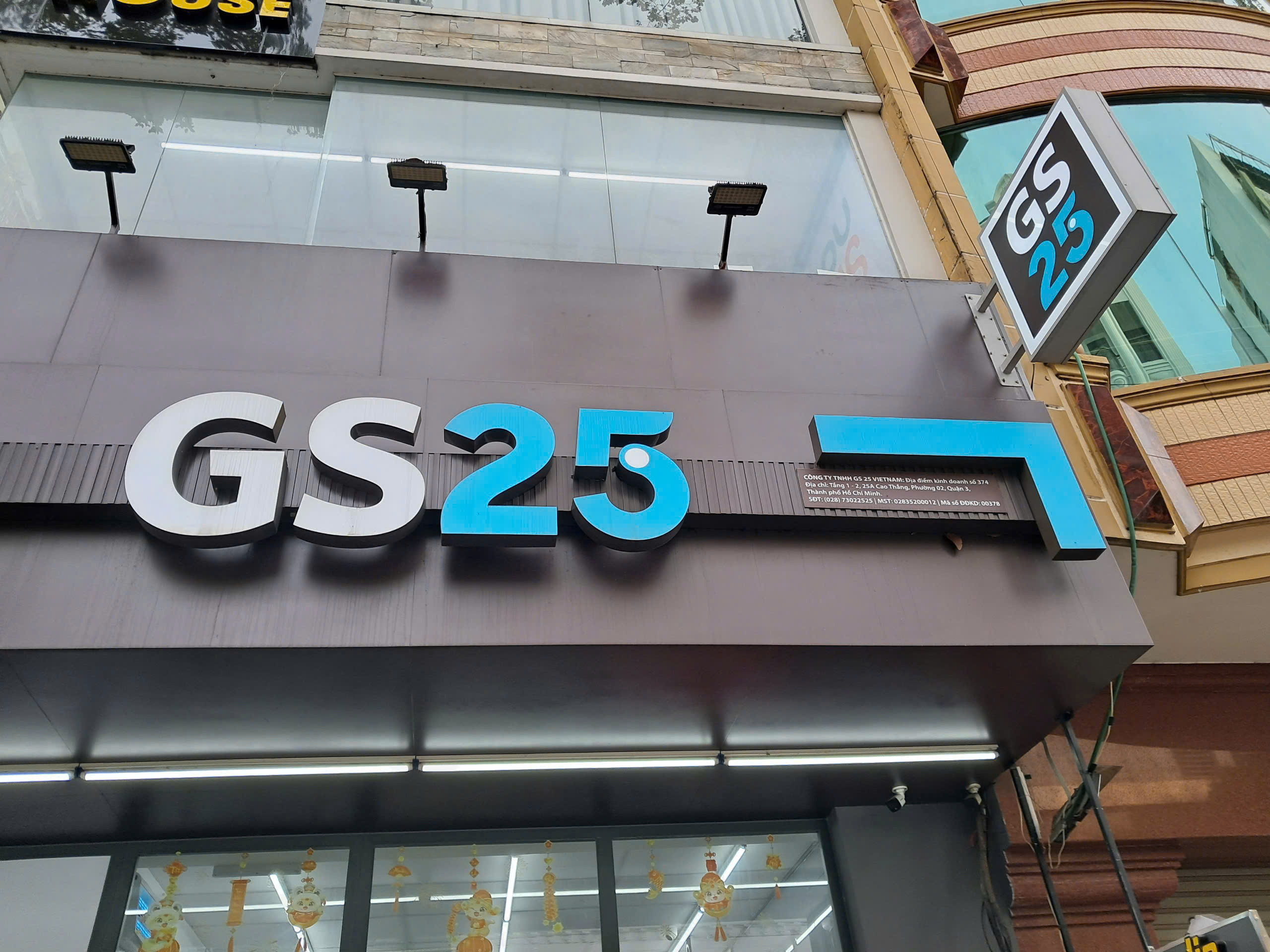 Chân Gà Rút Xương Topone Ăn Liền: Tê Cay Đỉnh Cao, Khơi Dậy Vị Giác